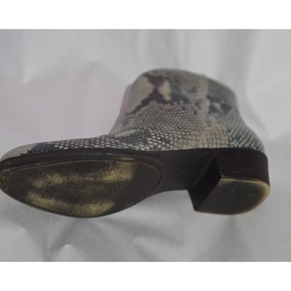 Lucky Brand Basel Booties Womens 9 Snakeskin Print Leather Ankle Boots LK-BHADIE